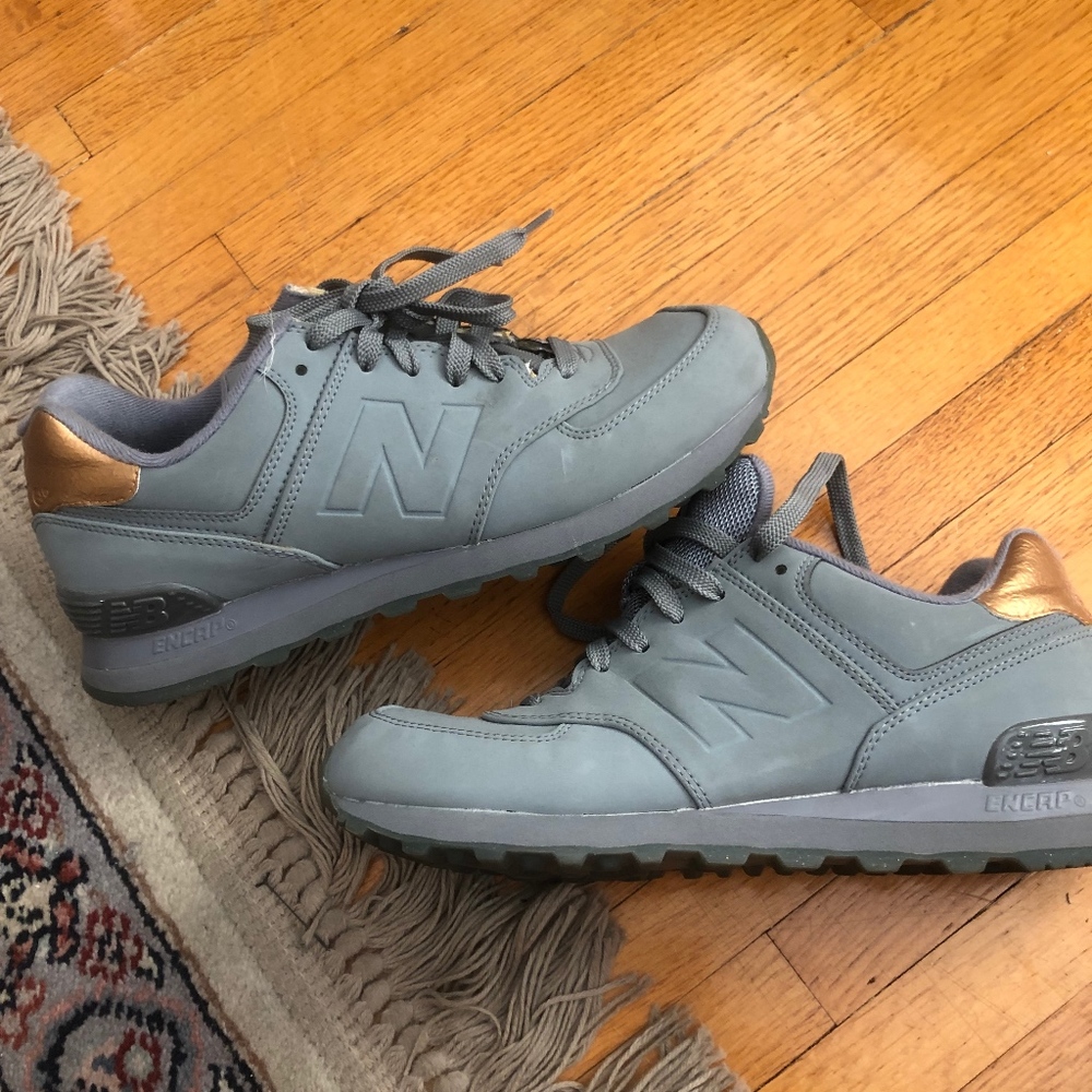 Leather New Balance 574 sneakers - size 9